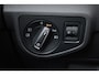 Volkswagen Golf Sportsvan 1.2 TSI Highline 110PK / 81kW DSG, Wegklapbare trekhaak, 17" LMV, achteruitrijcamera (Rear View), parkeersensoren voor en achter (PDC), Executive Pakket (navigatie, Bluetooth telefoonvoorbereiding), privacy glas, DAB+, cruise control, elektrisch verstel- en verwarmbare buitenspiegels, licht- en regensensor, reservewiel, 2-zone climatronic etc.
