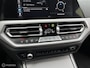 BMW 3-Serie Touring 320e Business Edition Plus|Carplay|Trekhaak|Digitaal Cockpit|Stoelverw.