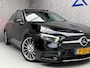 Mercedes-Benz A-klasse 180 d / AUT / APK / Panorama / Leder / Camera