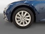 Skoda Superb Combi 1.4 TSI iV Business Edition I Trekhaak I Panoramadak I LED I Adaptive Cruise I Memory I Stoelverwarming I Camera I Elek. Achterklep I