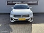 Volkswagen T-Roc 1.0 TSI R-Line | Camera | Dodehoekdetectie | ACC | Clima |
