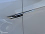 Volkswagen T-Roc 1.0 TSI R-Line | Camera | Dodehoekdetectie | ACC | Clima |