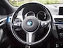 BMW X2 sDrive18i High Executive | M-pakket | Camera | Navi | Afneembare Trekhaak | NL-Auto |