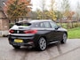 BMW X2 sDrive18i High Executive | M-pakket | Camera | Navi | Afneembare Trekhaak | NL-Auto |