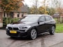 BMW X2 sDrive18i High Executive | M-pakket | Camera | Navi | Afneembare Trekhaak | NL-Auto |
