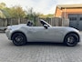 Mazda MX-5 136 pk Yakudo, sportonderstel. Aero Grey, Alcantara