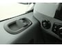 Ford Transit 2.0 TDCI L3H2 | 2800kg Trekgew. | Airco | Cruise | Camera | 3 Zits | Trekhaak | Parkeersens.