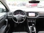 Volkswagen T-Roc 1.0 TSI Style Clima-Airco | Adapt. Cruise control | Bluetooth | Navigatie | Parkeersensoren V+A | 1ste Eigenaar! |