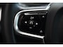 Volvo XC90 2.0 T8 Recharge AWD Plus Bright | 455 PK | Panoramadak | Leder | ACC | 360 Camera | HarmanKardon | Volvo XC90 2.0 T8 Recharge AWD Plus Bright 455 PK met 2.0-liter viercilinder plug-in hybride benzinemotor, lederen bekleding, elektrisch verstelbare stoelen met geheugen, verwarmbare voor- en
