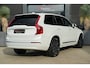 Volvo XC90 2.0 T8 Recharge AWD Plus Bright | 455 PK | Panoramadak | Leder | ACC | 360 Camera | HarmanKardon | Volvo XC90 2.0 T8 Recharge AWD Plus Bright 455 PK met 2.0-liter viercilinder plug-in hybride benzinemotor, lederen bekleding, elektrisch verstelbare stoelen met geheugen, verwarmbare voor- en