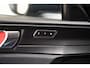 Lynk & Co 01 1.5 PHEV MY22 6,6kWh Zwart [ SoH 95,8% | Pano 360°cam Apple/Android Navi ]