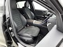 Mercedes-Benz C-klasse 300 e AMG Line | 360° camera | Trekhaak | Sfeerverlichting | Lage KM! | Inclusief 24 maanden MB Certified garantie voor Europa.
