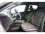 Renault Clio 1.0 TCe Intens | Climate control  | 360° Camera | Navigatie | Pack Winter | Climate control | 17"Lichtmetaal | Trekhaak |