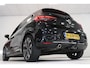 Renault Clio 1.0 TCe Intens | Climate control  | 360° Camera | Navigatie | Pack Winter | Climate control | 17"Lichtmetaal | Trekhaak |