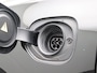 Volvo XC60 2.0 T6 Plug-in hybrid AWD R-Design 350 PK DSG Panoramadak, Trekhaak, Harman Kardon Audio, 19" LM Velgen, Stoelverwarming voor en achter, Keyless, Memorystoelen, LED verlichting