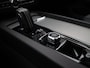 Volvo XC60 2.0 T6 Plug-in hybrid AWD R-Design 350 PK DSG Panoramadak, Trekhaak, Harman Kardon Audio, 19" LM Velgen, Stoelverwarming voor en achter, Keyless, Memorystoelen, LED verlichting