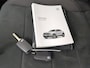 Volkswagen T-Roc 1.0 TSI Style Multimedia / Navigatie / Camera / Extra getint glas / 17"LM velgen / Airco (Clima) / Digital Cockpit trans