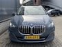 BMW 2-Serie Active Tourer 225e xDrive Luxury Line 17"/Leder + memory/Panoramadak/Stoelmassage/Harman Kardon/Camera/Head-up/Apple Carplay & Android Auto