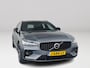 Volvo V60 B3 R-Design | Parkeercamera | Stoel- en stuurverwarming | Harman Kardon | Extra getint glas | Trekhaak