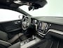 Volvo V60 B3 R-Design | Parkeercamera | Stoel- en stuurverwarming | Harman Kardon | Extra getint glas | Trekhaak