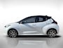 Toyota Yaris 1.5 Hybrid Executive | Head-up Display | Dodehoek detectie | Achteruitrij camera | Carplay/AndroidAuto |