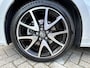 Toyota Yaris 1.5 Hybrid Executive | Head-up Display | Dodehoek detectie | Achteruitrij camera | Carplay/AndroidAuto |