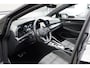 Volkswagen Golf 1.4 eHybrid GTE | Pano | Heads-up | Keyless entry | Dodehoek detectie | Mistlampen |