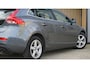 Volvo V40 1.6 T3 150pk Momentum Navi Virtual Cockpit 16inch LM Cruise Control *NL auto* Dealer o.h.