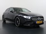 Mercedes-Benz A-klasse 180 Premium | Pano | Keyless | Sfeerverlichting