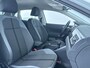 Volkswagen Polo 1.0 TSI Highline 95 pk | Navigatie via App | Achteruitrijcamera | Adaptieve cruise control | Autom. airco | R-line (exterieur) |
