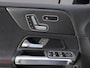 Mercedes-Benz GLB 200 AMG Line | Panoramadak | Sfeerverlichting |