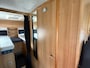 Rimor ARF Camper ARF50P3 BWJ 2005 2.4 138 PK | DOUCHE | ZONNEPANELEN | DAKSCHOTEL | FIETSENDRAGER | OVEN | 4 PITS VOORNUIS | 2X ENKELBED | SMART TV | LEDEREN BEKLEDING | KOELKAST + VRIEZER |