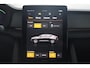 Polestar 2 Long Range Single Motor 78 kWh Panoramisch Dak | Warmtepomp | Adaptieve Cruise Control | Pilot Assist | Dodenhoek detectie (BLIS) | Elektrische achterklep | Stoelverwarming | Keyless Entry | 360 Graden Camera | Mistlampen