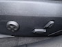 Mercedes-Benz C-klasse 300 e AMG Line / SOH 99,8% / Elektrische trekhaak / Stoelverwarming / Elektrische achterklep / Trekgewicht 1800 kg / Burmester Audio Systeem / Adaptief cruise control / Achteruitrijcamera / Apple Carplay Android Auto /