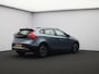 Volvo V40 Cross Country T3 152PK Edition+ / Adaptive Cruise / BLIS / Leder / Parkeerverwarming / Panoramisch Dak / Stoelverwarming /