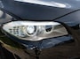 BMW 5-Serie 528i High Executive | M STYLING | XENON | STOELVERWARMING | CRUISE / CLIMATE | NAVIGATIE | LEDER |