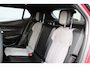 Peugeot e-2008 EV GT 50 kWh | Adaptive | Camera | Stoelverw. | Pdc | Keyless | Dodehoek | Navi | Carplay | Lmv | | Adaptive | Camera | Stoelverw. | Pdc | Keyless | Dodehoek | Navi | Carplay | Lmv |