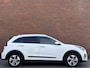 Kia Niro EV e-Niro DynamicPlusLine 64 kWh Leer | Navigatie | DAB | Stoelverwarming Voor + Achter | JBL | Stuurverwarming | Adaptive Cruise | Schuifdak