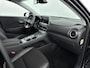 Hyundai Kona Electric EV Fashion 64 kWh | Unieke km-stand! | SoH 97,4% | WLTP 484km | Stoel + stuurverwarming | El. bed. stoelen | Warmtepomp |