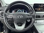 Hyundai Kona Electric EV Fashion 64 kWh | Unieke km-stand! | SoH 97,4% | WLTP 484km | Stoel + stuurverwarming | El. bed. stoelen | Warmtepomp |