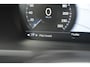 Volvo XC90 T8 Recharge AWD Plus Dark | Luchtvering | Panoramadak | Harman/Kardon | Trekhaak | Stoel + Stuur Verwarmd | Camera |