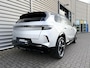 Opel Grandland 1.6 Turbo Plug-in-Hybrid Ultimate | Panorama dak | Lederen stoelen | Massage stoelen | Stoelverwarming | Stuurverwarming | Rondom camera | PDC voor en achter | Draadloos telefoon oplader |