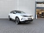 Opel Grandland 1.6 Turbo Plug-in-Hybrid Ultimate | Panorama dak | Lederen stoelen | Massage stoelen | Stoelverwarming | Stuurverwarming | Rondom camera | PDC voor en achter | Draadloos telefoon oplader |