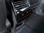 Opel Grandland 1.6 Turbo Plug-in-Hybrid Ultimate | Panorama dak | Lederen stoelen | Massage stoelen | Stoelverwarming | Stuurverwarming | Rondom camera | PDC voor en achter | Draadloos telefoon oplader |