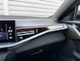 Opel Grandland 1.6 Turbo Plug-in-Hybrid Ultimate | Panorama dak | Lederen stoelen | Massage stoelen | Stoelverwarming | Stuurverwarming | Rondom camera | PDC voor en achter | Draadloos telefoon oplader |