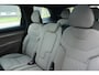 Volvo EX90 Twin Motor Ultra 7p. 111 kWh | All Season | Pilot Assist Pack | Stoel verwarming | Stuurverwarming voor- en achter | Automatisch inklapbare trekhaak | Warmtepomp | 21" lichtmetalen velgen |