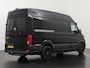 Volkswagen Crafter 2.0TDi 177PK Automaat L3H3 Black Edition | Led | Multimedia | Camera | Trekhaak | 3-Zits | Betimmering