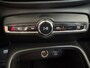 Volvo XC40 1.5 T3 Momentum Automaat Navi Camera Clima Carplay Adapt.cruiseTrekhaak ALl-Seasonbanden