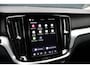Volvo V60 2.0 B3 | Wegklapbare trekhaak | Stoelverwarming | Stuurverwarming | Camera | Google