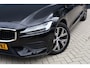 Volvo V60 2.0 B3 | Wegklapbare trekhaak | Stoelverwarming | Stuurverwarming | Camera | Google